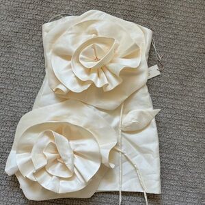 Siera Darien  rose dress voluminous flower design dress invoice